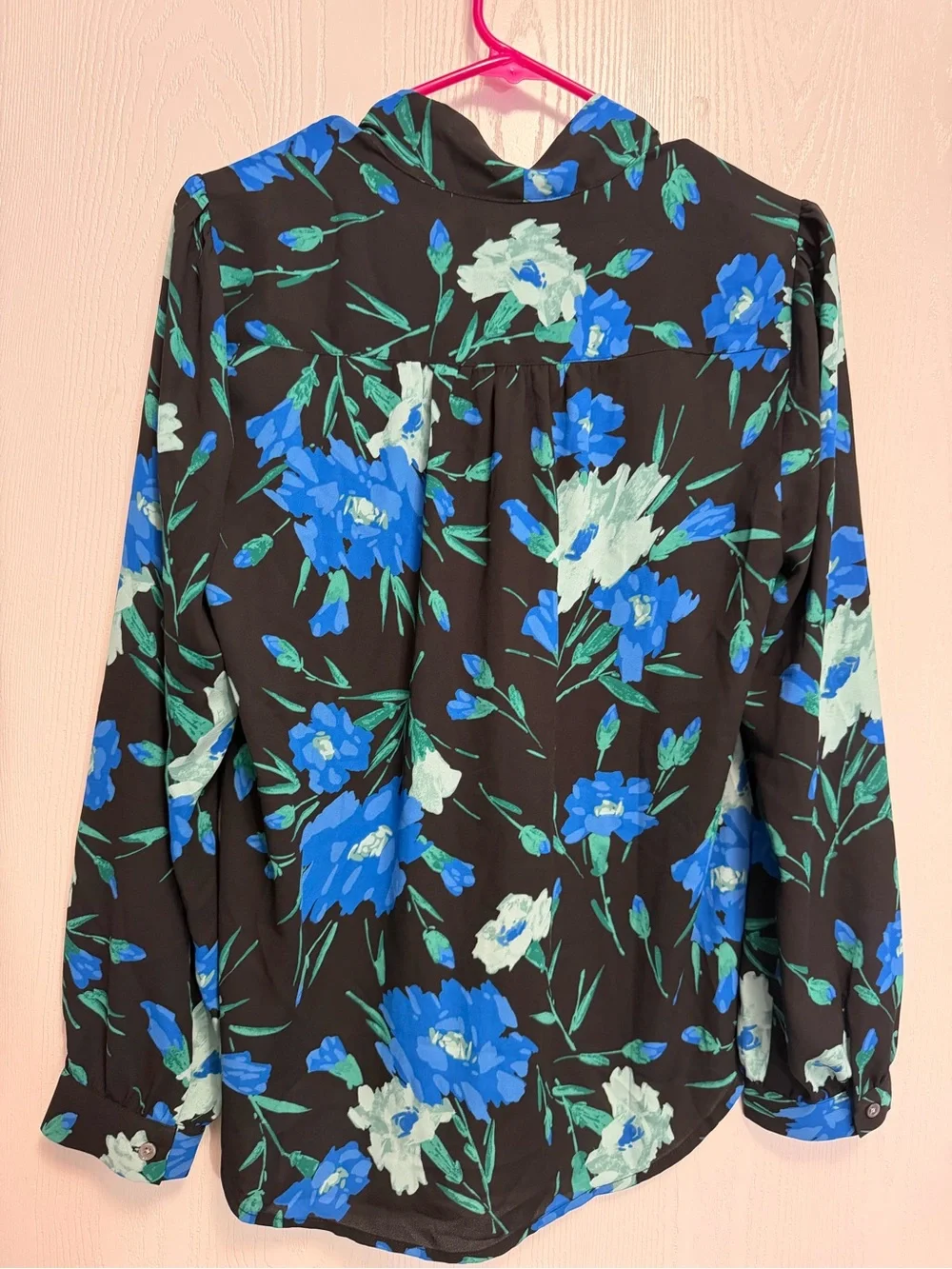 Women's Blue Floral Tie-Neck Blouse